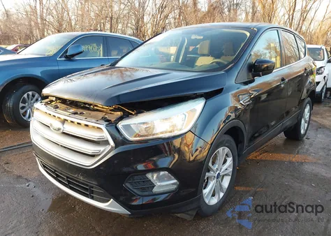 2017 Ford Escape Se z USA, uszkodzony, nr VIN 1FMCU9GD2HUC66098